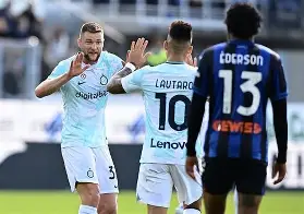 爱游戏登录入口-包含瑞典客场-不敌波兰，跌至小组第三位置的词条